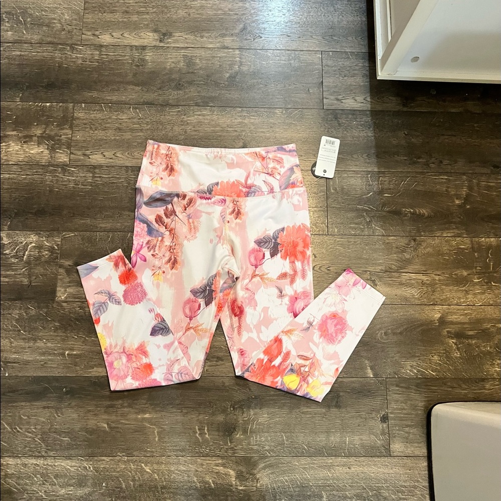 Apana Extended Waistband Leggings SZ MED NWT‎